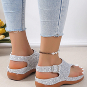 Glitter Sandalen | Silbergraue Sandalen mit Nieten und Riemen