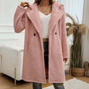 Mila Kuscheljacke | Teddyjacke mit Kapuze und langen Ärmeln