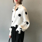 Carolin Bluse | Klassische Damenbluse mit Polka-Dots - Zeitlos und Vielseitig