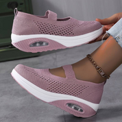 Bequeme Slip On Sneakers | Lässige bequeme orthopädische Schuhe für Frauen