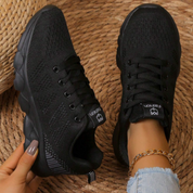 Hanna Sneakers | Sportliche Schnürsneaker mit rutschfester Sohle