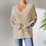 Elodie Blumenpullover | V-Ausschnitt mit floralem Muster