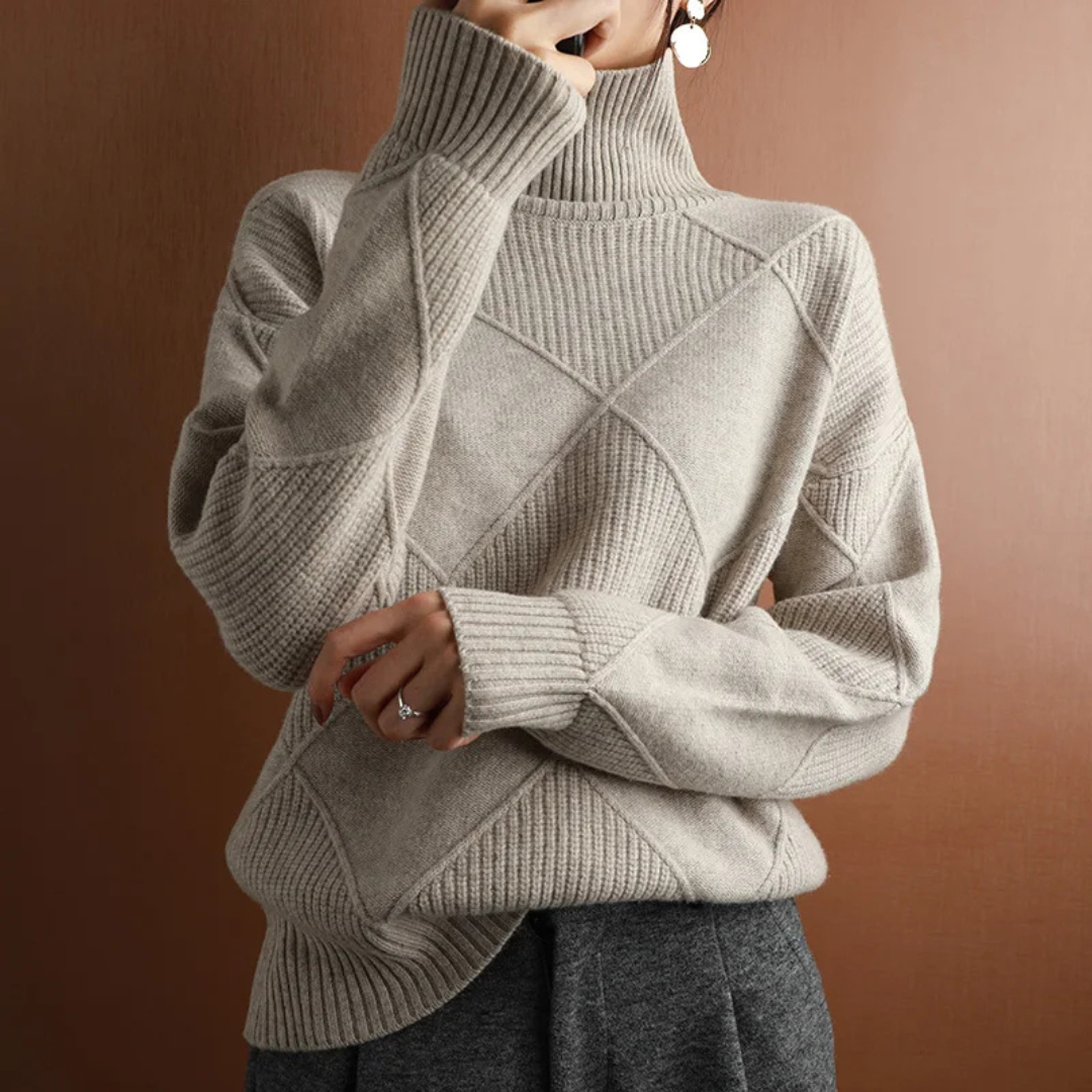 Greta Pullover | Loose Fit Strickpullover mit weichem Diamantmuster