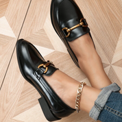 Emilia Loafer | Damen-Metallic-Kettenverzierungslatscher