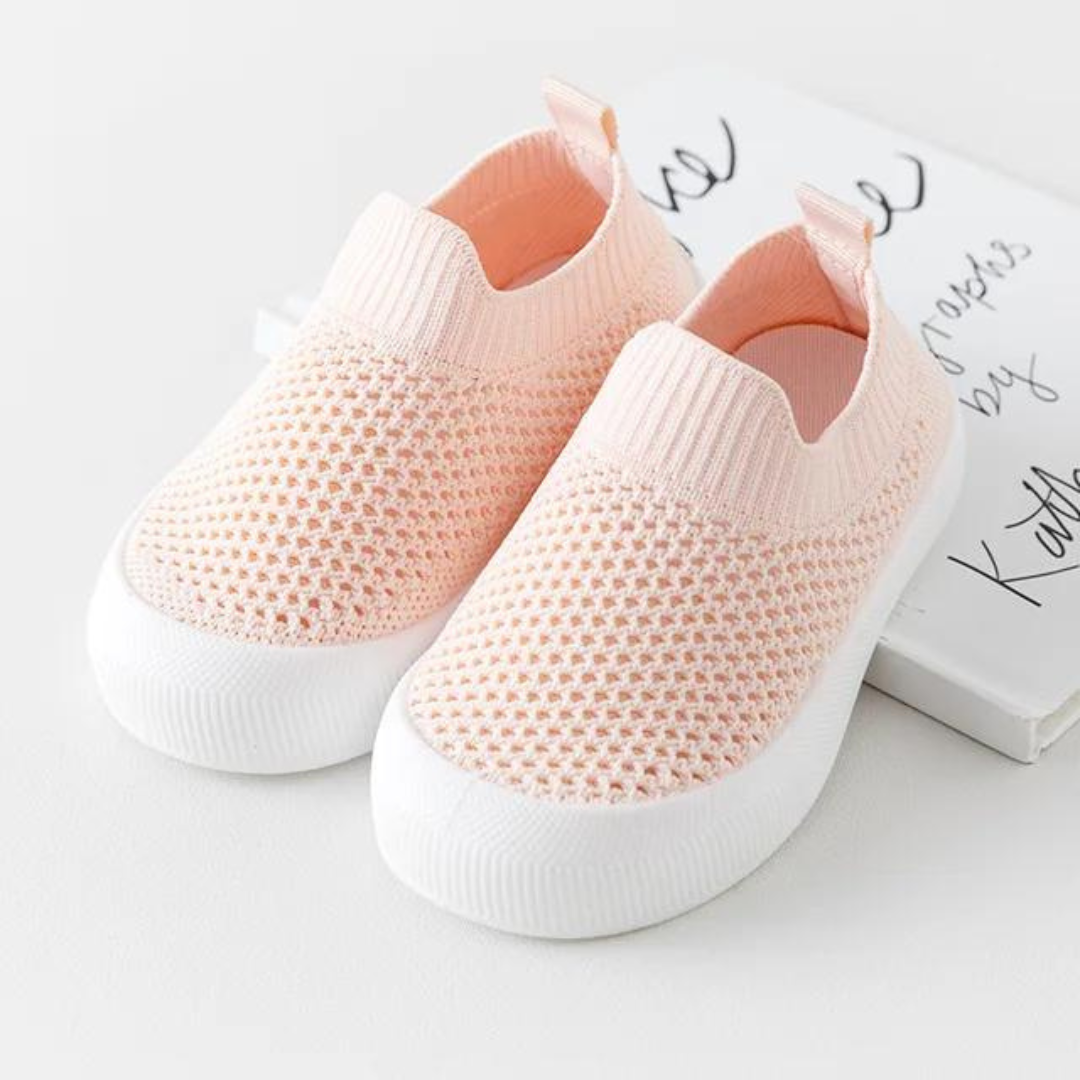 Tiny Kids Schuhe | Atmungsaktive Slip-On Barfußschuhe für Kinder