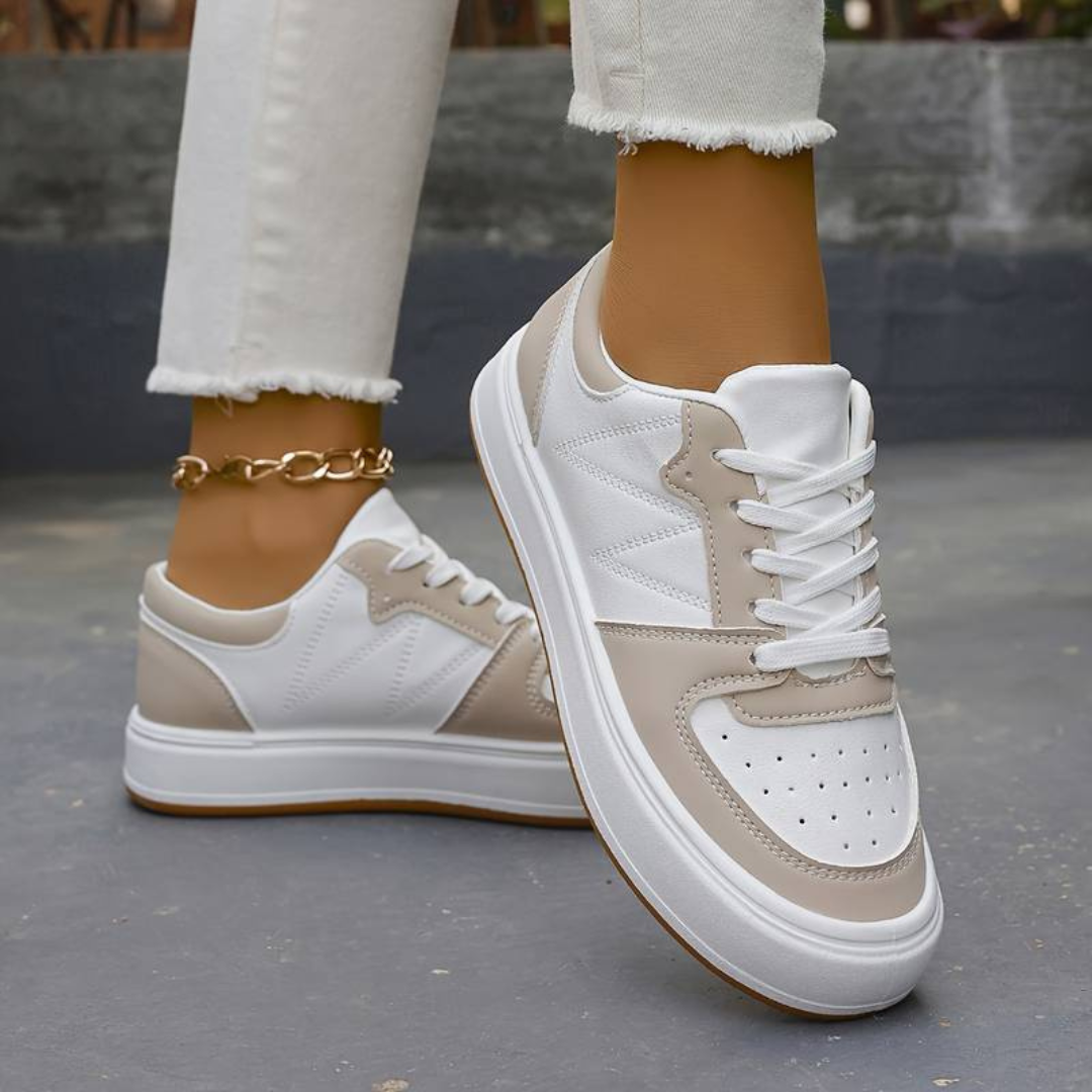 Monika Sneakers | Hochleistungs-Schnürsportschuhe für aktive Frauen